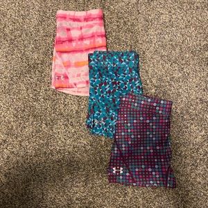 3 pairs of under armor spandex- small